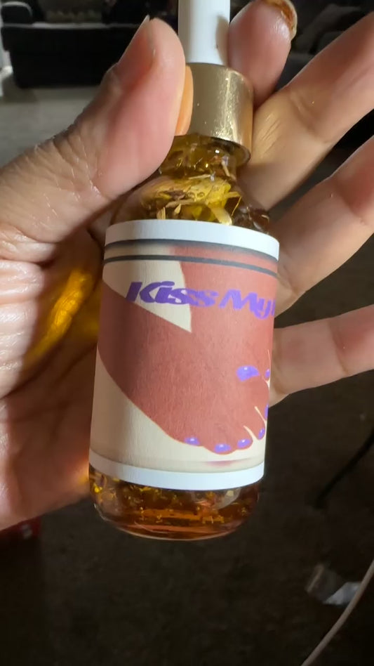 Kiss my feet oil